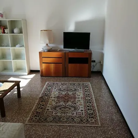 Appartement Lelladani *
